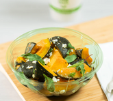 Karat Earth PLA 24 oz Salad Container (175 mm), Green - 300 pcs