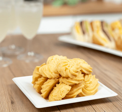 Karat Earth 6”x 6” PFAS Free Bagasse Eco-Friendly Square Plate, White - 500 pcs