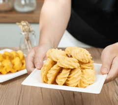 Karat Earth 6”x 6” PFAS Free Bagasse Eco-Friendly Square Plate, White - 500 pcs