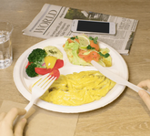 Karat Earth 10'' PFAS Free Compostable Bagasse Round Plates, White, 3 Compartments - 500 pcs