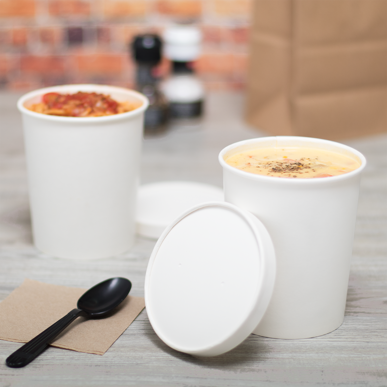Wholesale Paper lid for 32 oz Gourmet Paper Cold/Hot Food Containers - 500 ct