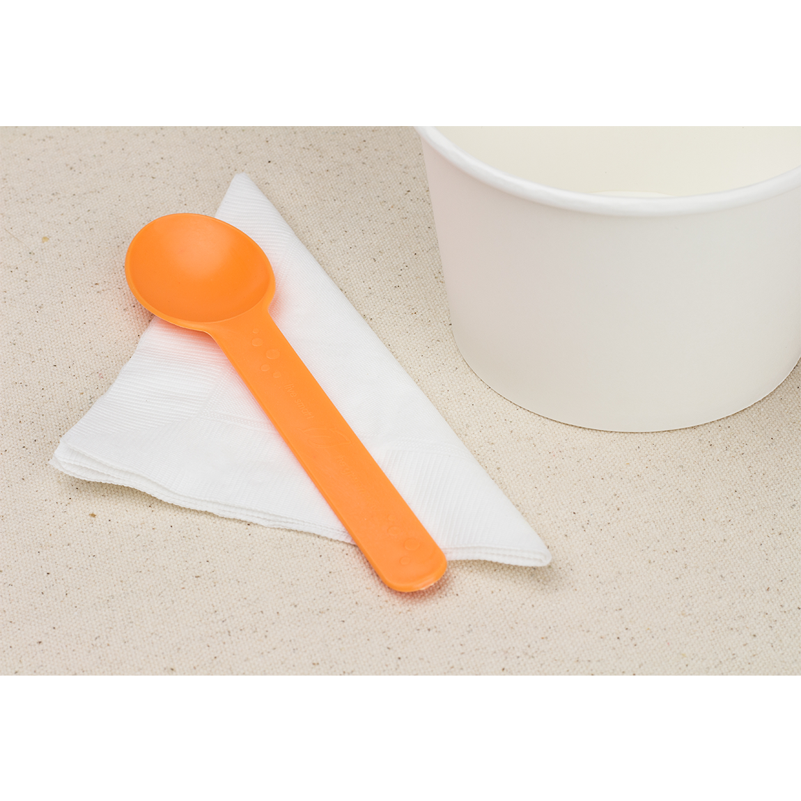 Wholesale Heavy Weight Bio-Based Spoons Tangerine Orange - 1,000 ct